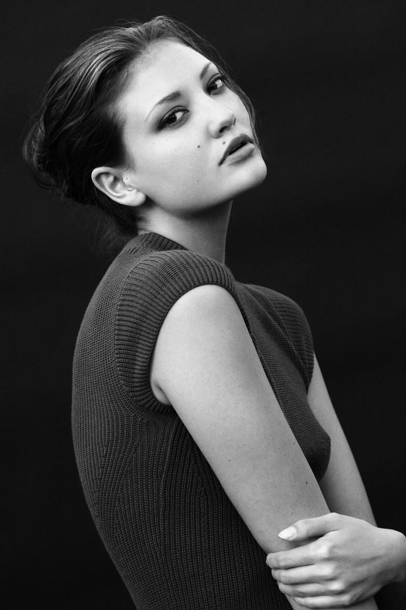 Ana Predo by Arlen J for C-Heads - C-Heads Magazine
