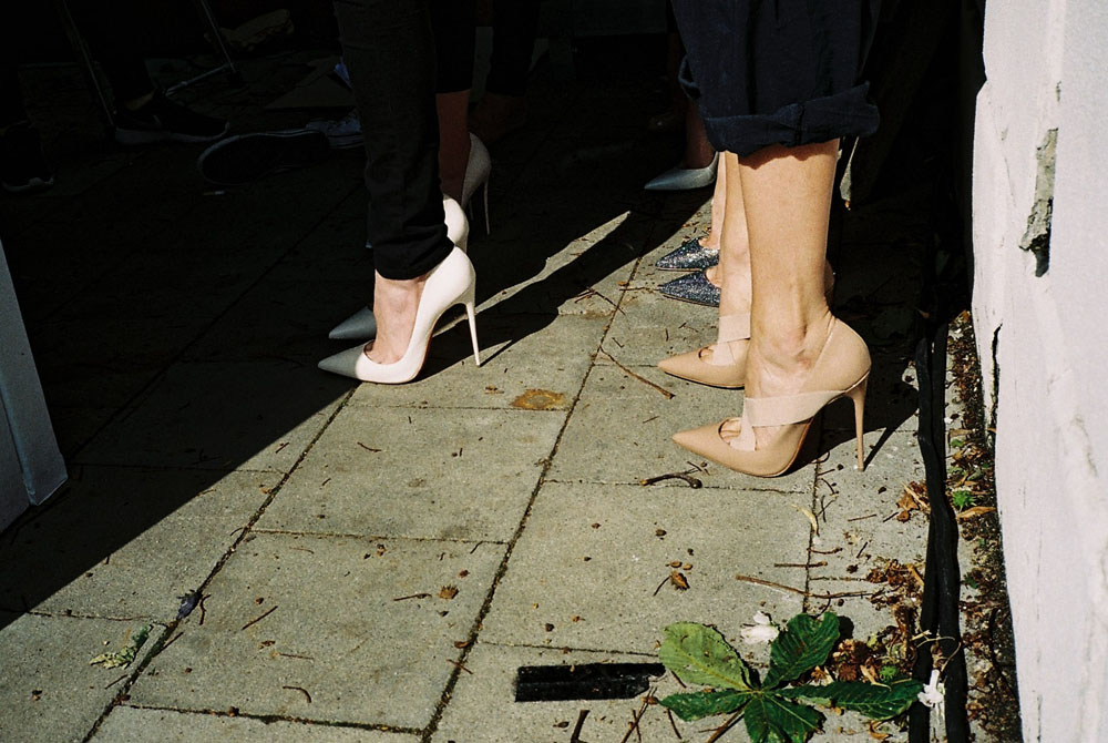 marina_hoermannseder_mbfwb_backstage_ss16_by_anna_boettke-8