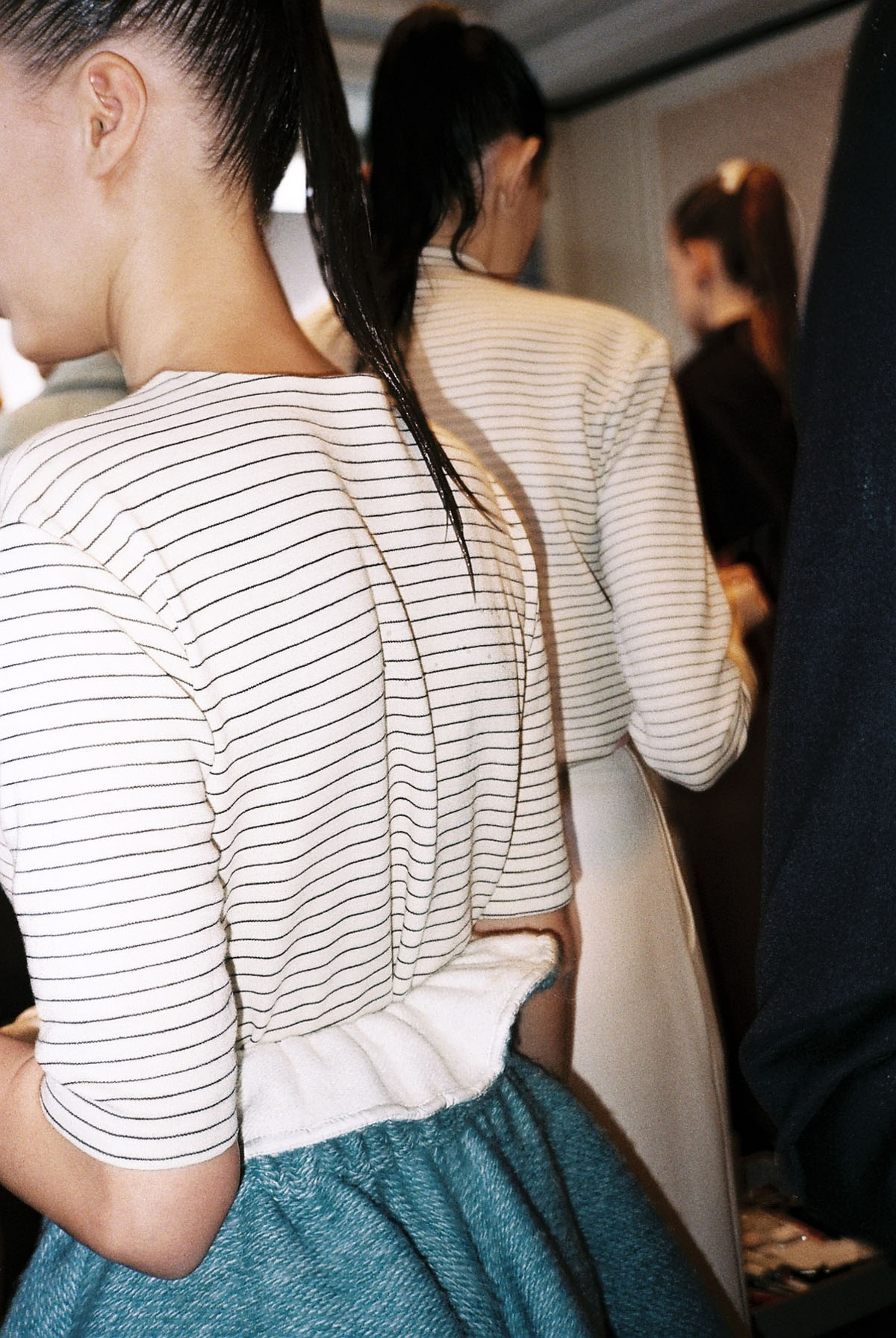 Marina_Hoermanseder_Backstage_by_Anna_Boettke (12 von 28)