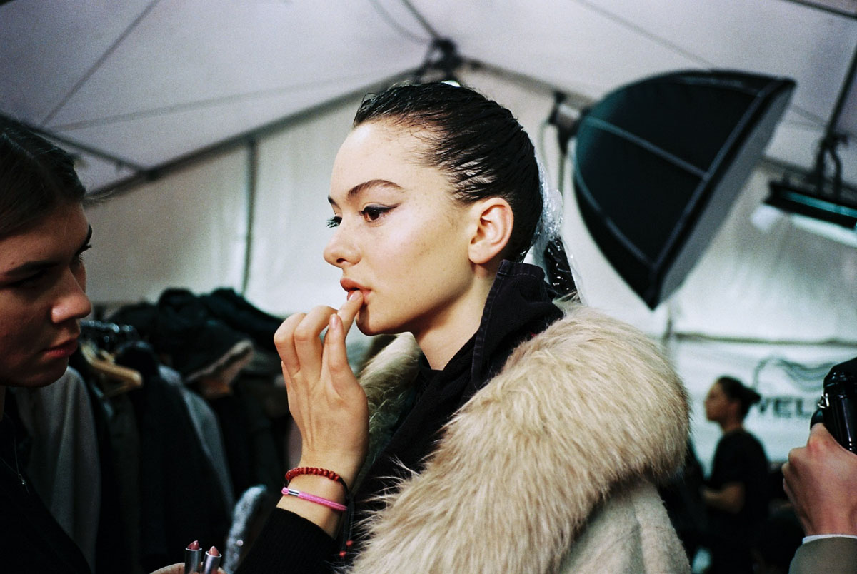 Marina_Hoermanseder_Backstage_by_Anna_Boettke (2 von 28)