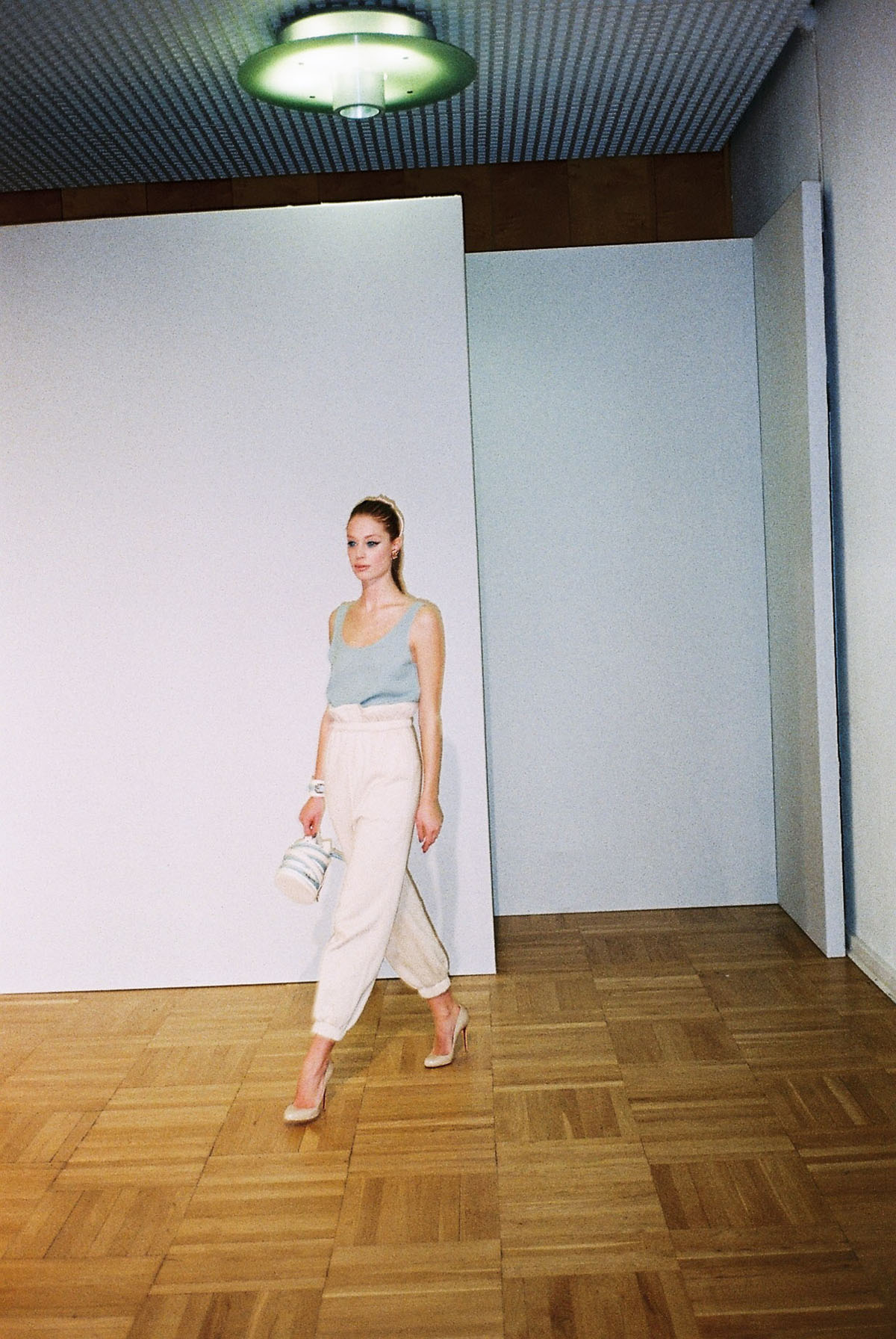 Marina_Hoermanseder_Backstage_by_Anna_Boettke (27 von 28)