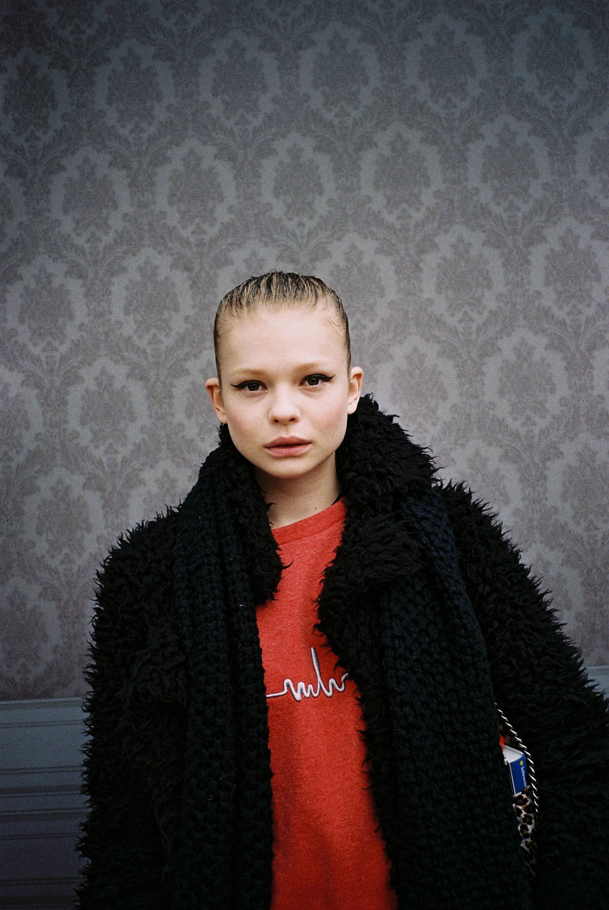 Marina_Hoermanseder_Backstage_by_Anna_Boettke (6 von 28)