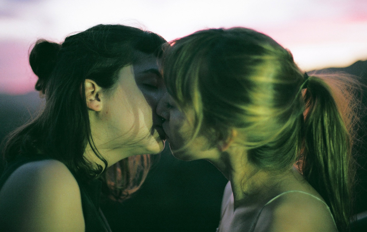 Love in LA - C-Heads Magazine.