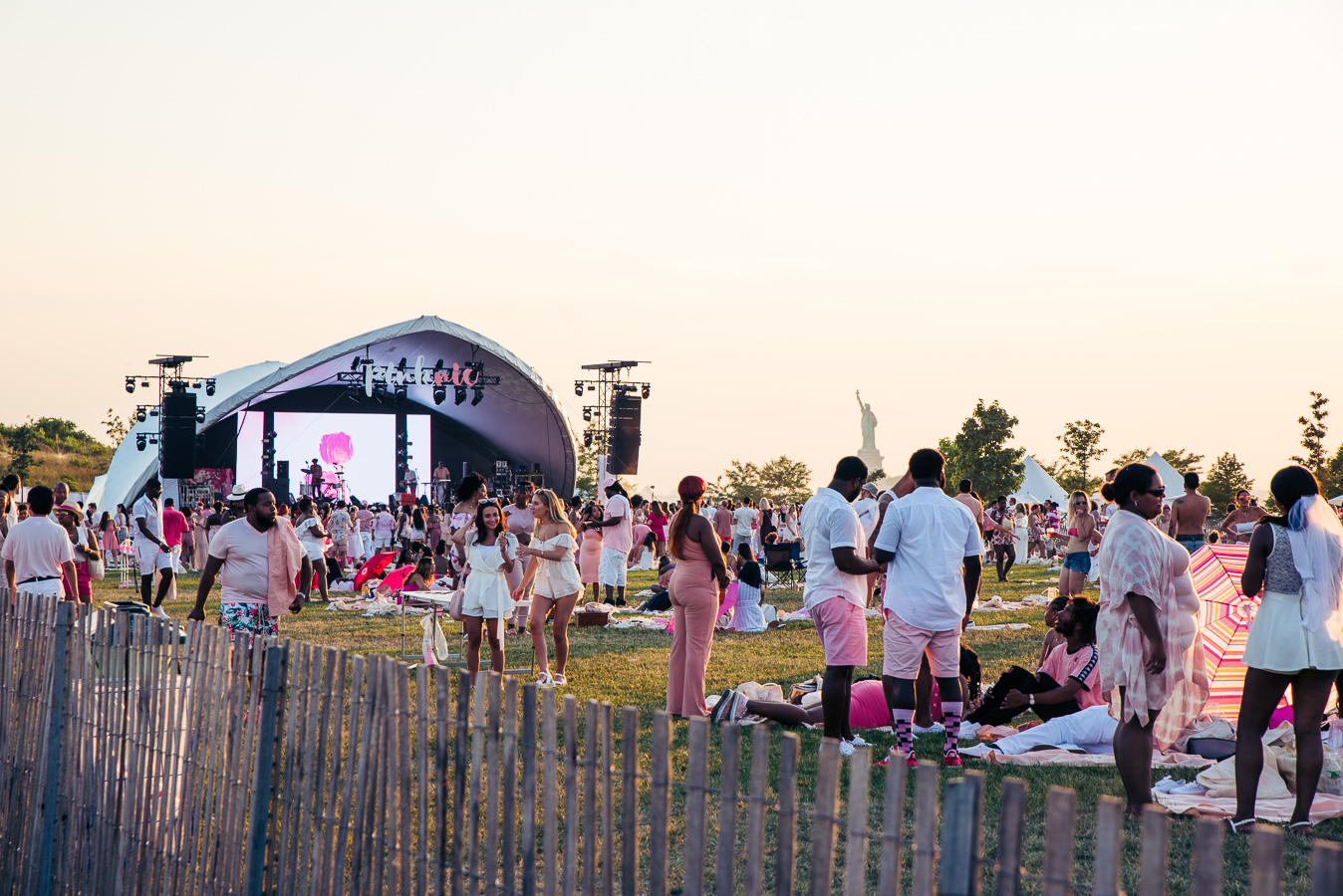 Sipping Rose with Klingande at Pinknic Festival - C-Heads Magazine