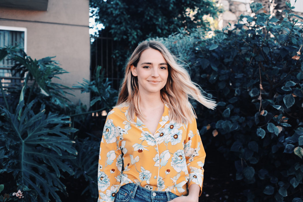 Katelyn Tarver is a singer songwriter and actress. 