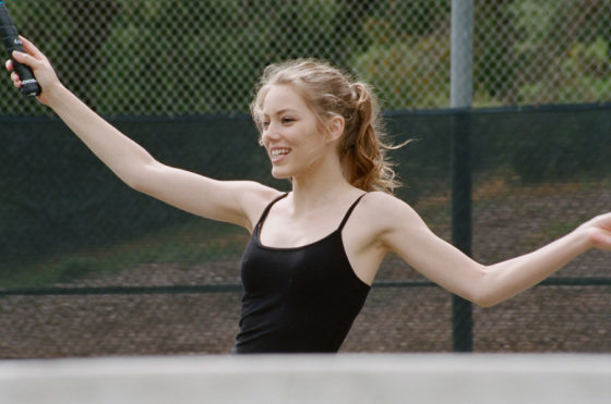 On the tennis court with Grace Van Dien - C-Heads Magazine
