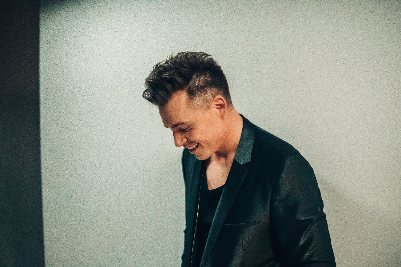 song premiere shawn hook instant crush c heads magazine song premiere shawn hook instant crush c heads magazine