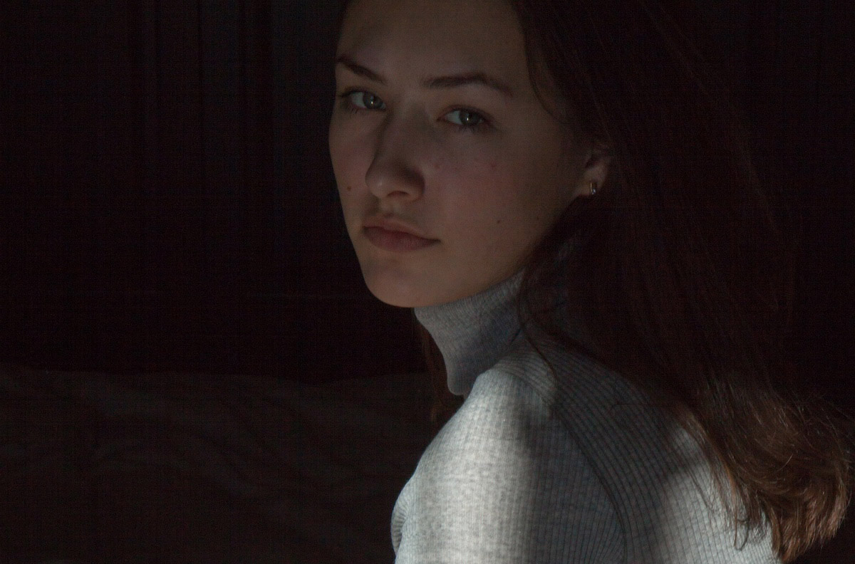 Nora-17 - C-Heads Magazine